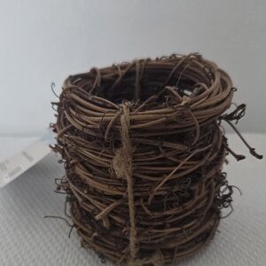 6 Rustic Brown Grapevine Napkin Ring Holders